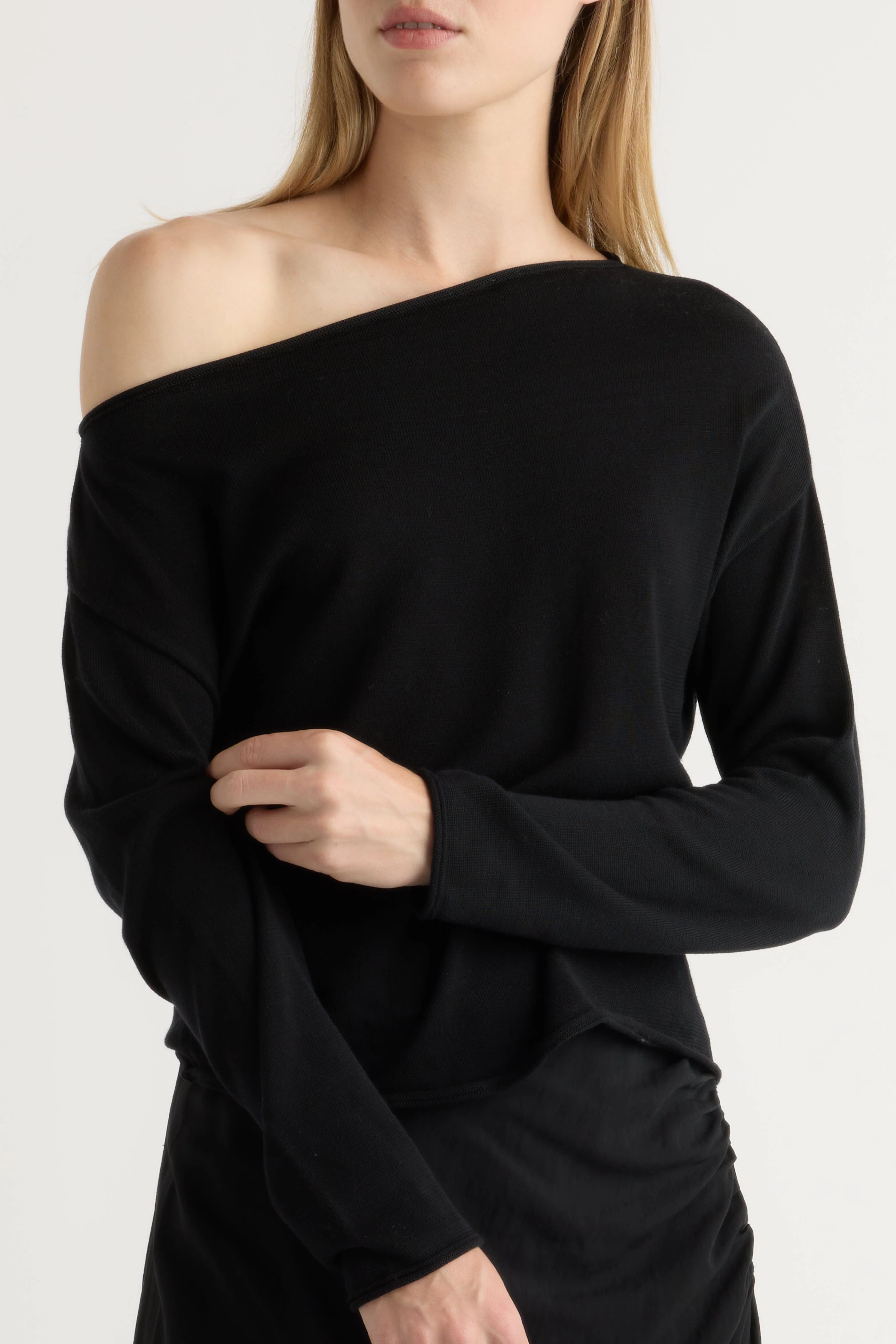 Hachi Tencel-Wool Off-Shoulder Sweater - Image 5